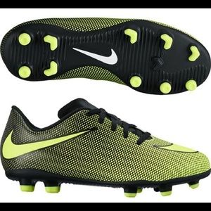 Nike Bravata II FG soccer cleats sz 2Y ⚽️ neon yellow/black